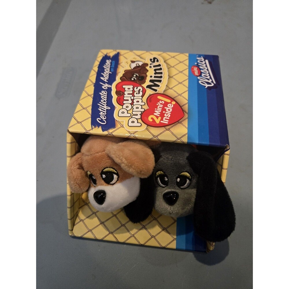 Pound Puppies Mini Classics 2-Pack Plush Puppies with Adoption Certificate NEW